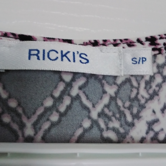 🌸Ricki's size Small dress🌸 - Picture 3 of 3